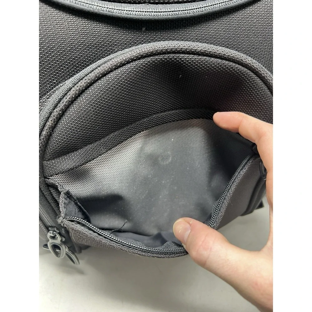 Tumi excellent used